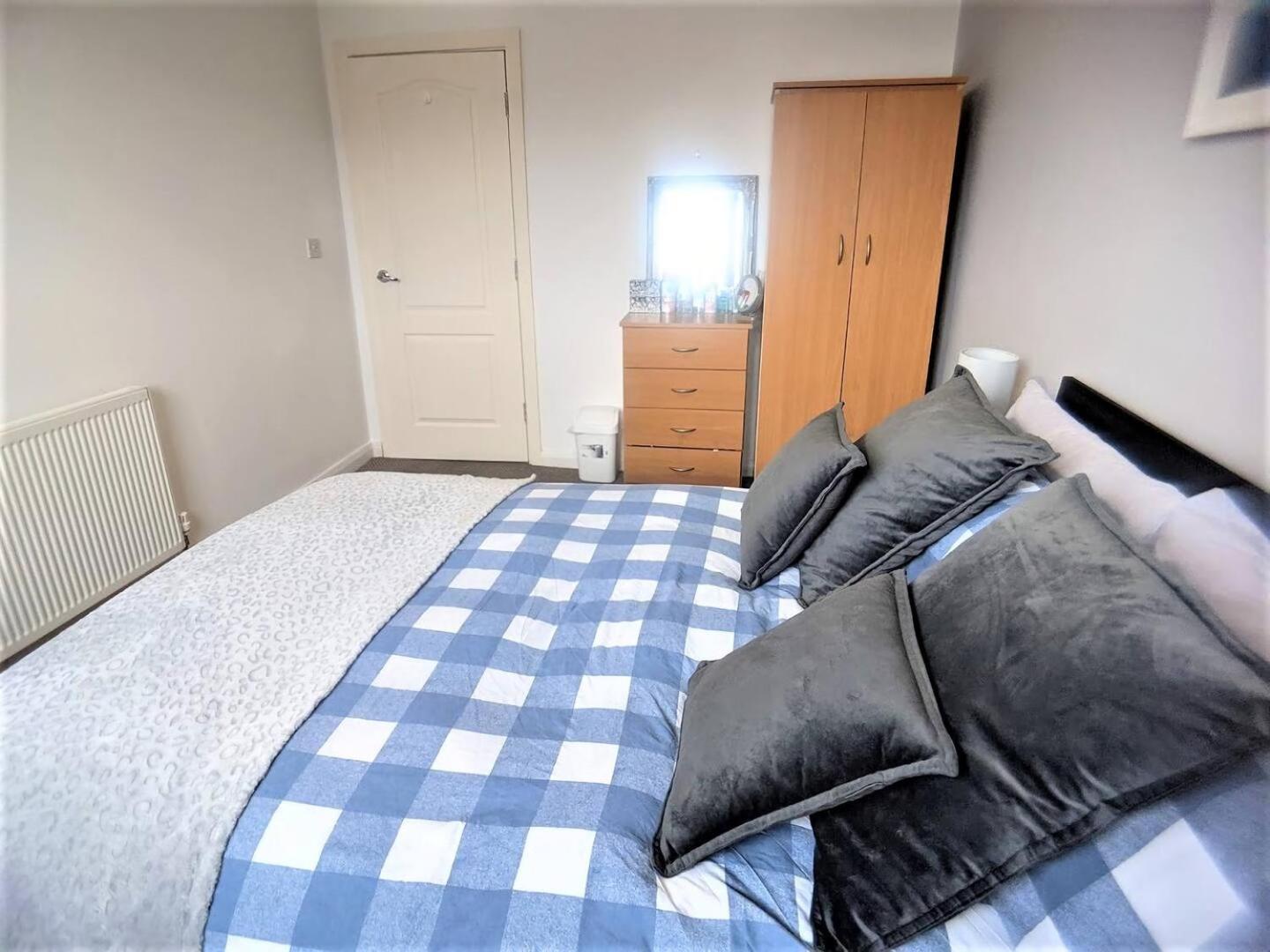 Lovely Guest Rooms In City Centre 리버풀 외부 사진