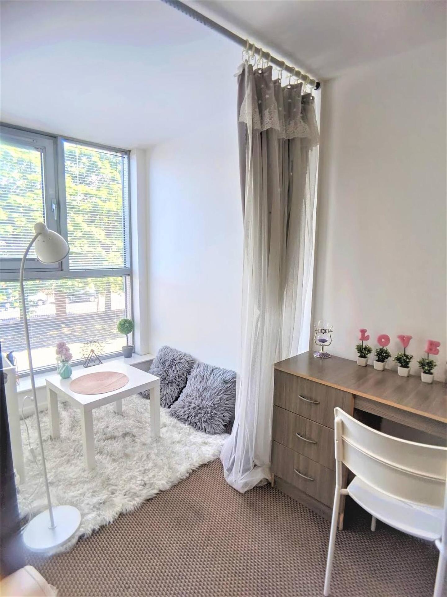 Lovely Guest Rooms In City Centre 리버풀 외부 사진